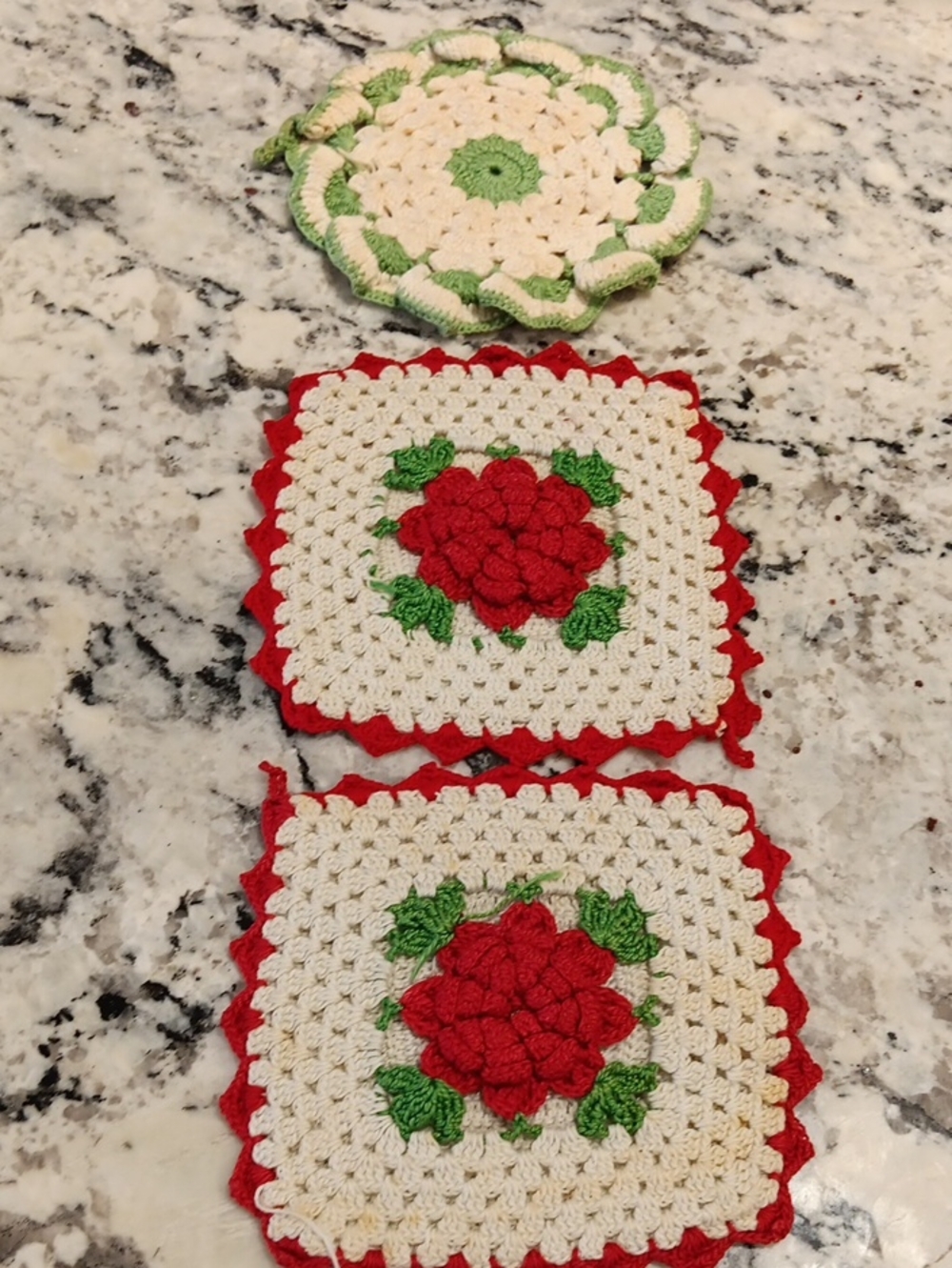 3 Vintage Handmade Crochet Floral Hotpads- Red & Green (Brand Unbranded)